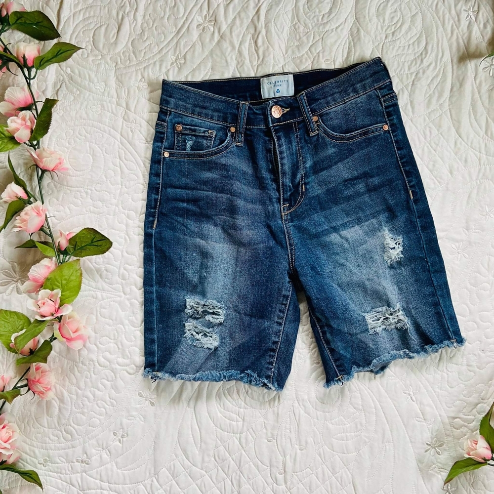 Knee shorts